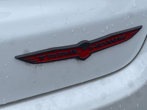 Used 2024 Jeep Compass Trailhawk image 50