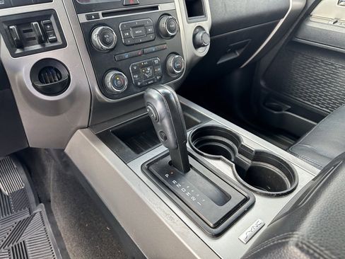 Used 2017 Ford Expedition XLT w/ Equipment Group 202A image 18