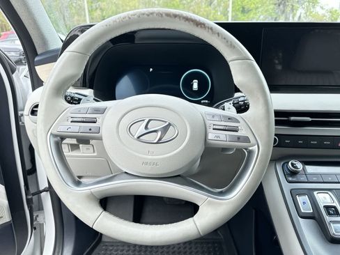 Used 2023 Hyundai Palisade Limited image 18
