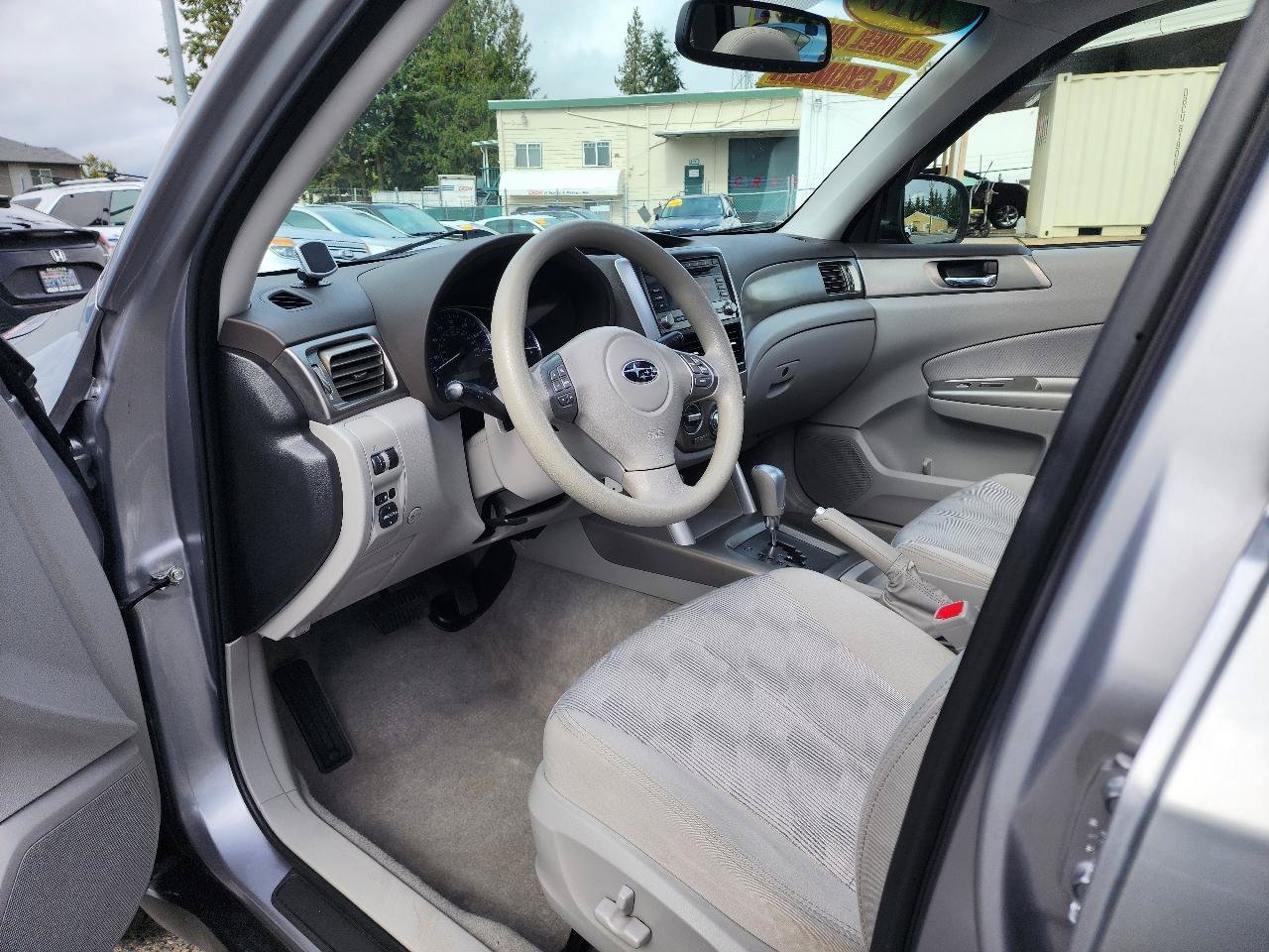 Used 2010 Subaru Forester 2.5X Premium w/ Popular Equipment Group 5B AWD/4WD image 13