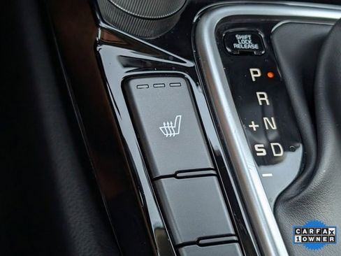 Used 2023 Kia Seltos SX w/ SX Sunroof Package image 19