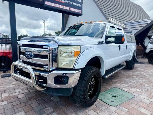 Used 2013 Ford F250 XLT w/ XLT Premium Pkg image 6