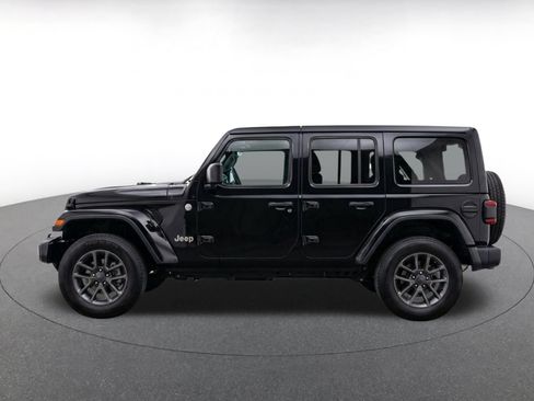Used 2025 Jeep Wrangler Unlimited Sport AWD/4WD image 4