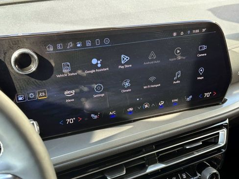 Certified 2024 Chevrolet Traverse LT w/ LPO, Floor Liner Package image 26