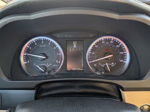 Used 2015 Toyota Highlander XLE image 21