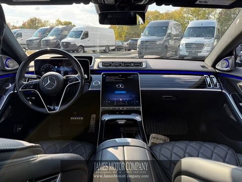 Certified 2022 Mercedes-Benz S 580 4MATIC Sedan image 25