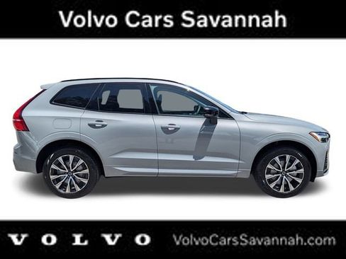 New 2025 Volvo XC60 B5 Core w/ Climate Package image 3