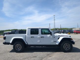 New 2026 Jeep Gladiator Rubicon AWD/4WD video 2