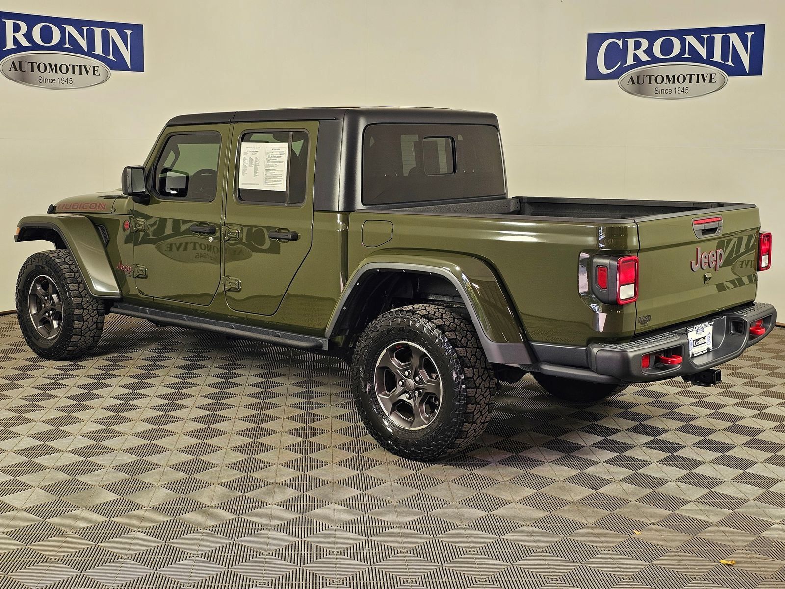 Used 2022 Jeep Gladiator Rubicon w/ Trailer Tow Package AWD/4WD image 37