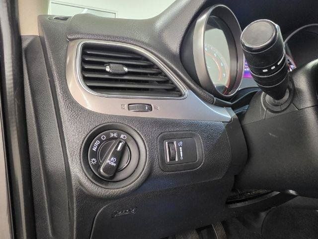 Used 2018 Dodge Journey Crossroad FWD image 8