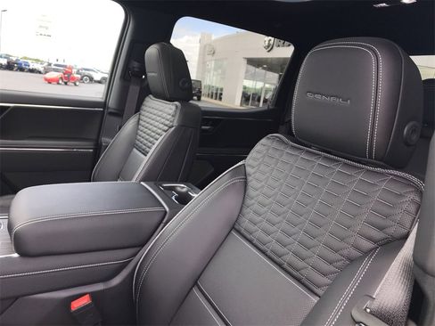 New 2025 GMC Sierra EV Denali image 11