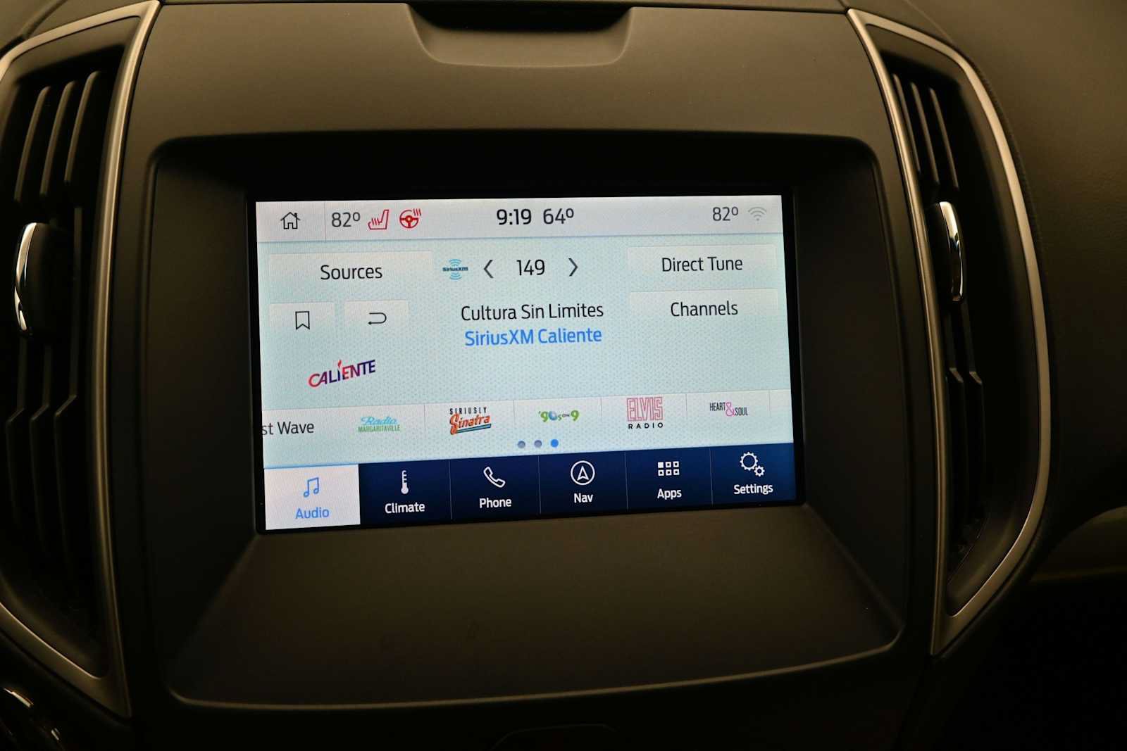 Used 2020 Ford Edge SEL w/ Convenience Package AWD/4WD image 23