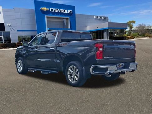 Used 2019 Chevrolet Silverado 1500 LTZ w/ LTZ Plus Package AWD/4WD image 25
