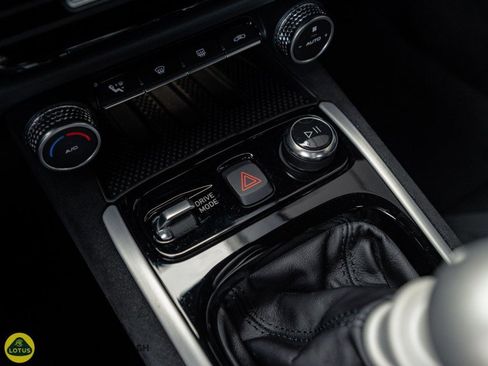 Used 2025 Lotus Emira image 10