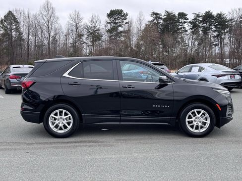 Used 2024 Chevrolet Equinox LT image 8