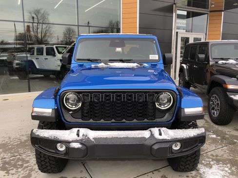 New 2026 Jeep Gladiator Willys image 8