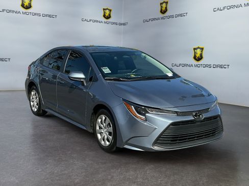 Used 2025 Toyota Corolla LE FWD image 7