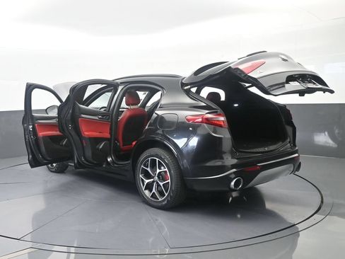 Used 2020 Alfa Romeo Stelvio Ti Sport w/ Quick Order Package 22S Sport AWD/4WD image 76