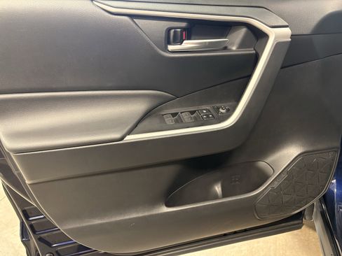 Certified 2025 Toyota RAV4 XLE image 4