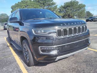 Used 2024 Jeep Wagoneer L Series II RWD video 1