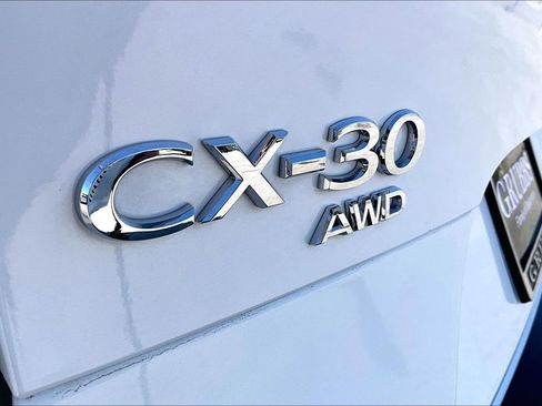 Used 2025 MAZDA CX-30 AWD 2.5 S w/ Preferred Package image 42