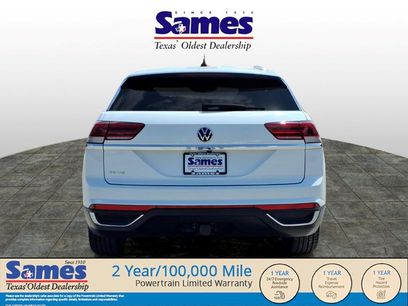 Used 2023 Volkswagen Atlas Cross Sport SE w/ Black Wheel Package