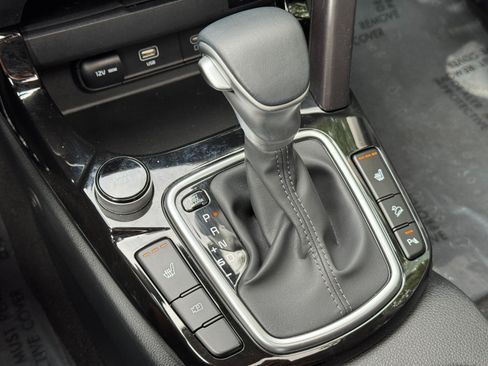 Used 2025 Kia Seltos EX w/ EX Sunroof Package FWD image 30
