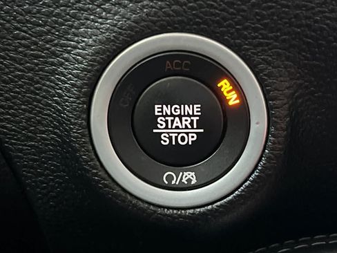 Used 2021 Dodge Challenger R/T w/ Driver Convenience Group RWD image 24