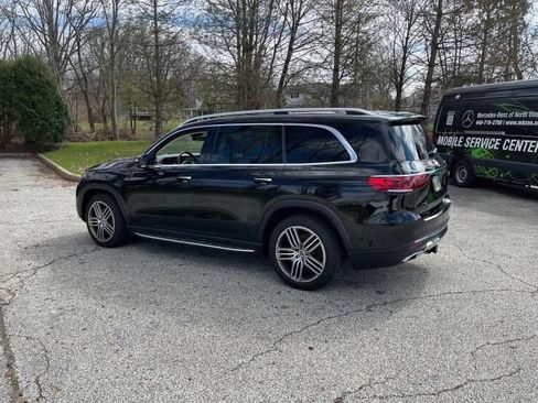 Used 2023 Mercedes-Benz GLS 450 4MATIC image 19