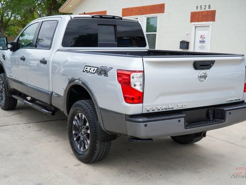 Used 2017 Nissan Titan PRO-4X image 4