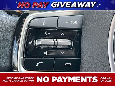 Used 2023 Kia Sorento LX image 36