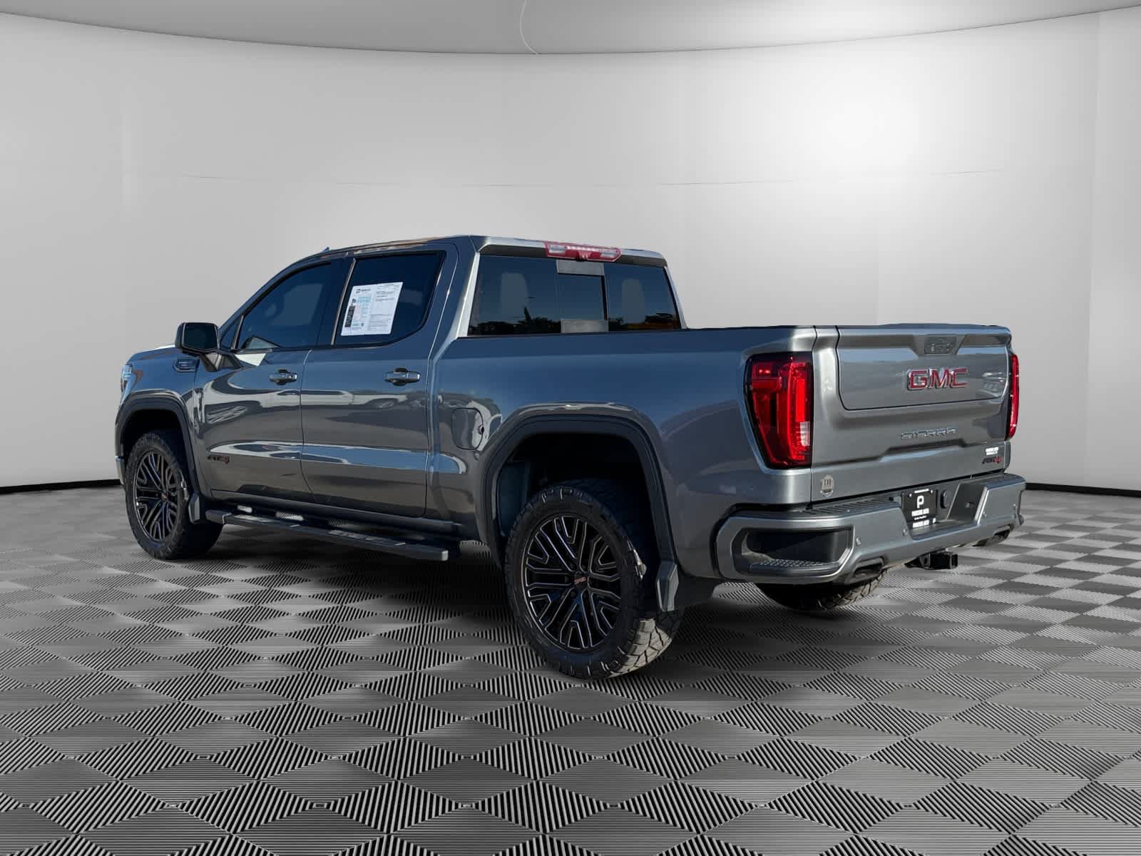 Used 2020 GMC Sierra 1500 AT4 w/ Off-Road Performance Package AWD/4WD image 3