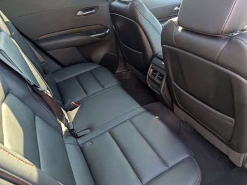 Used 2023 Cadillac XT4 Sport w/ LPO, Onyx Lite Package image 28