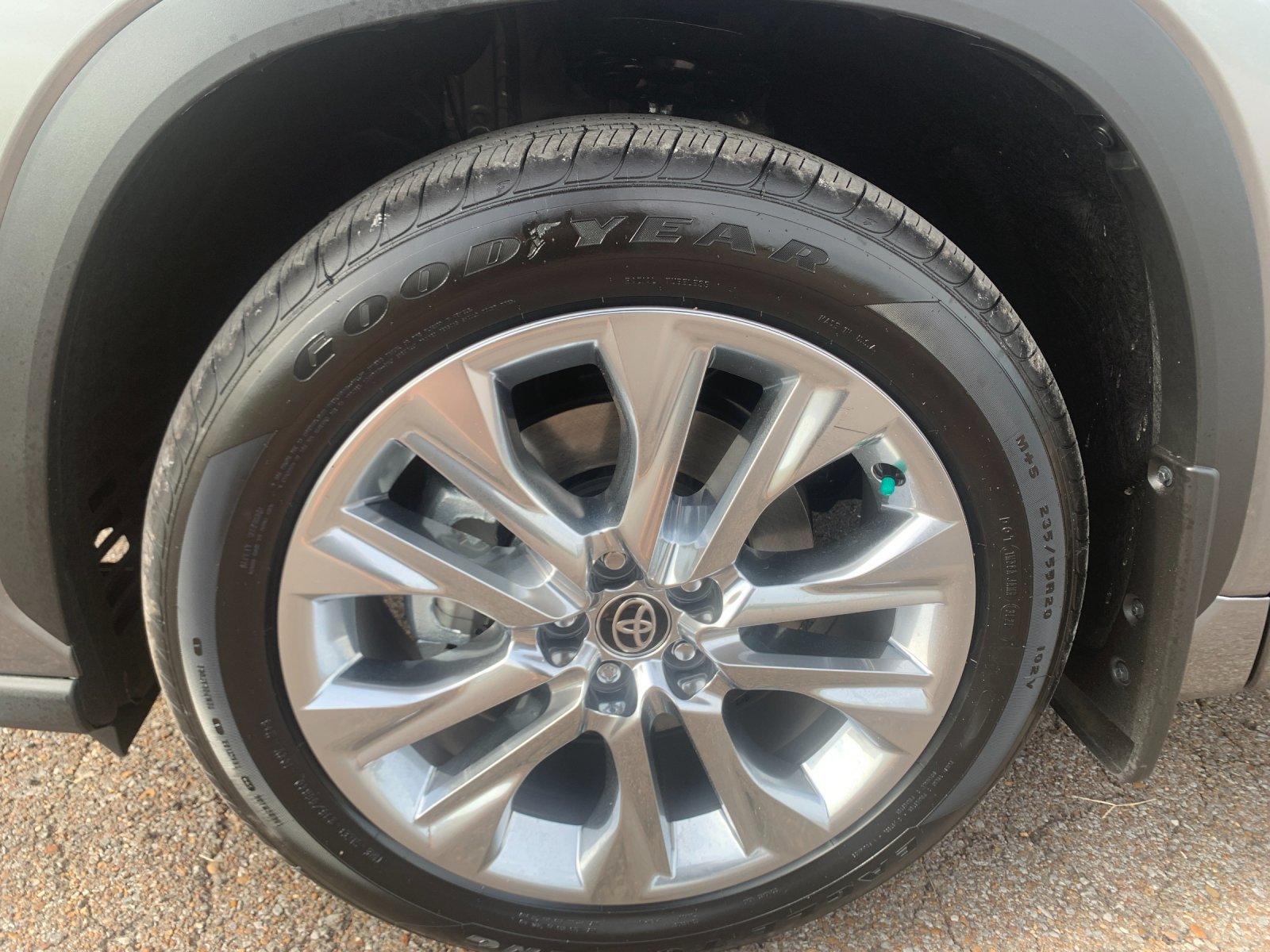 New 2026 Toyota Highlander Limited AWD/4WD image 33