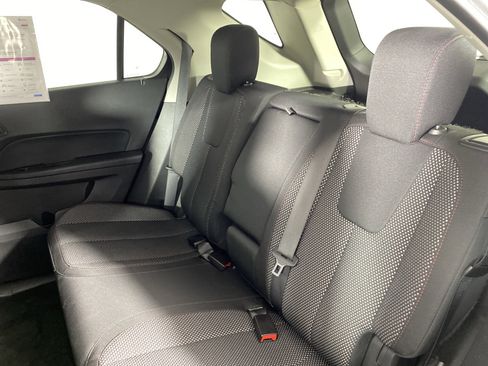 Used 2017 Chevrolet Equinox LT w/ Convenience Package AWD/4WD image 28