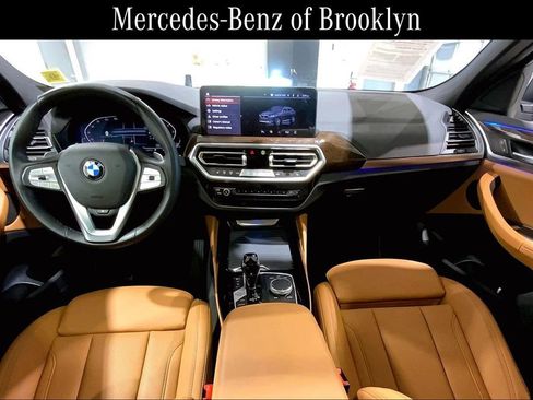 Used 2024 BMW X4 xDrive30i w/ Premium Package image 15