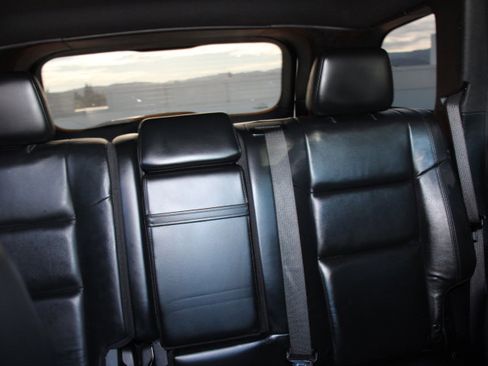 Used 2020 Jeep Grand Cherokee Limited image 23