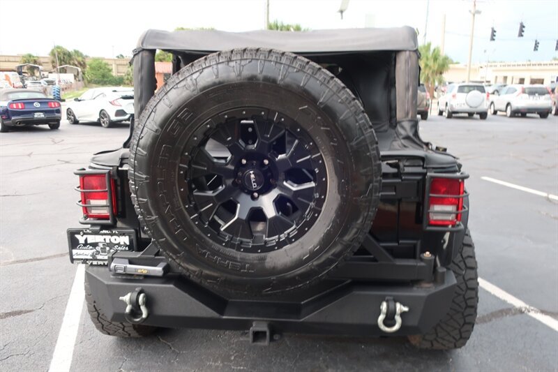 Used 2010 Jeep Wrangler Sport AWD/4WD image 7