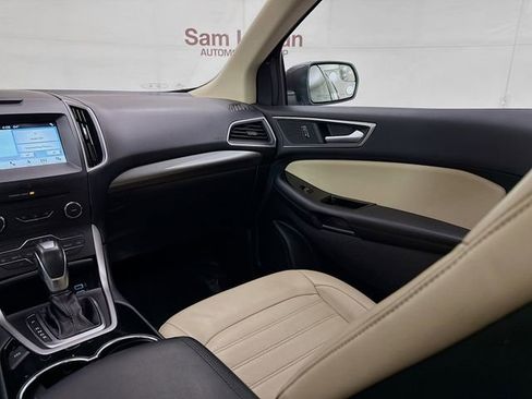 Used 2018 Ford Edge SEL w/ Equipment Group 201A image 24