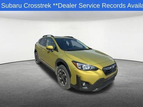 Used 2023 Subaru Crosstrek 2.0i Premium AWD/4WD image 2