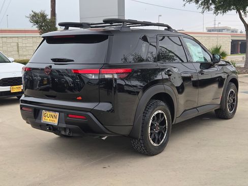 New 2026 Nissan Pathfinder Rock Creek AWD/4WD image 3