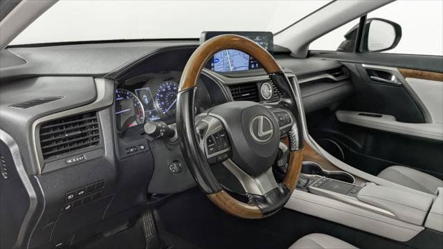 Used 2020 Lexus RX 350L Premium w/ Premium Package AWD/4WD image 28