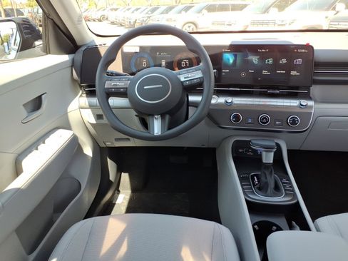 New 2026 Hyundai Kona SE FWD image 10