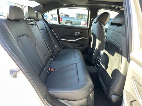 Used 2025 BMW 330i xDrive Sedan image 18