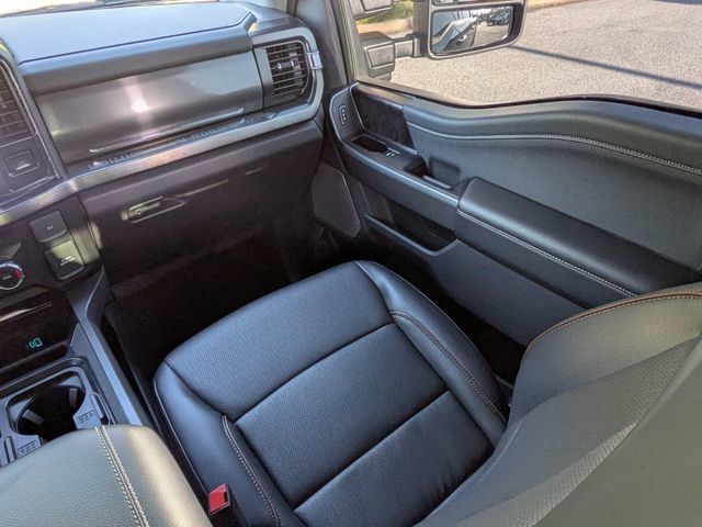 Used 2026 Ford F350 Lariat w/ Black Appearance Package AWD/4WD image 17