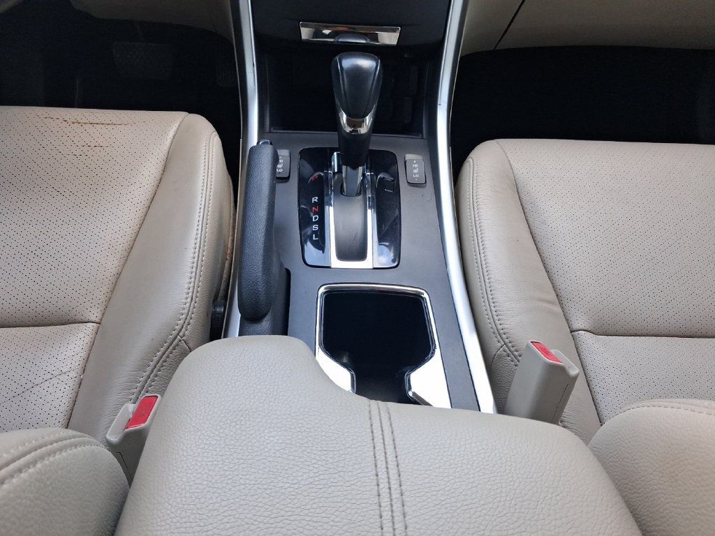 Used 2015 Honda Accord EX-L image 11