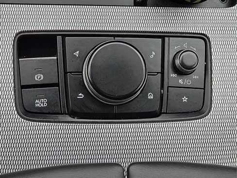 Used 2025 MAZDA CX-90 3.3 Turbo w/ Preferred Package image 18