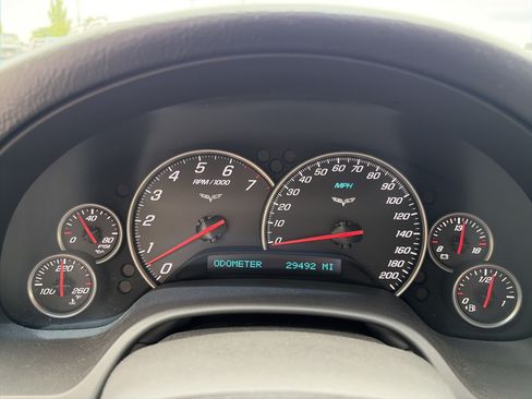 Used 2007 Chevrolet Corvette Convertible w/ Preferred Equipment Group RWD image 34