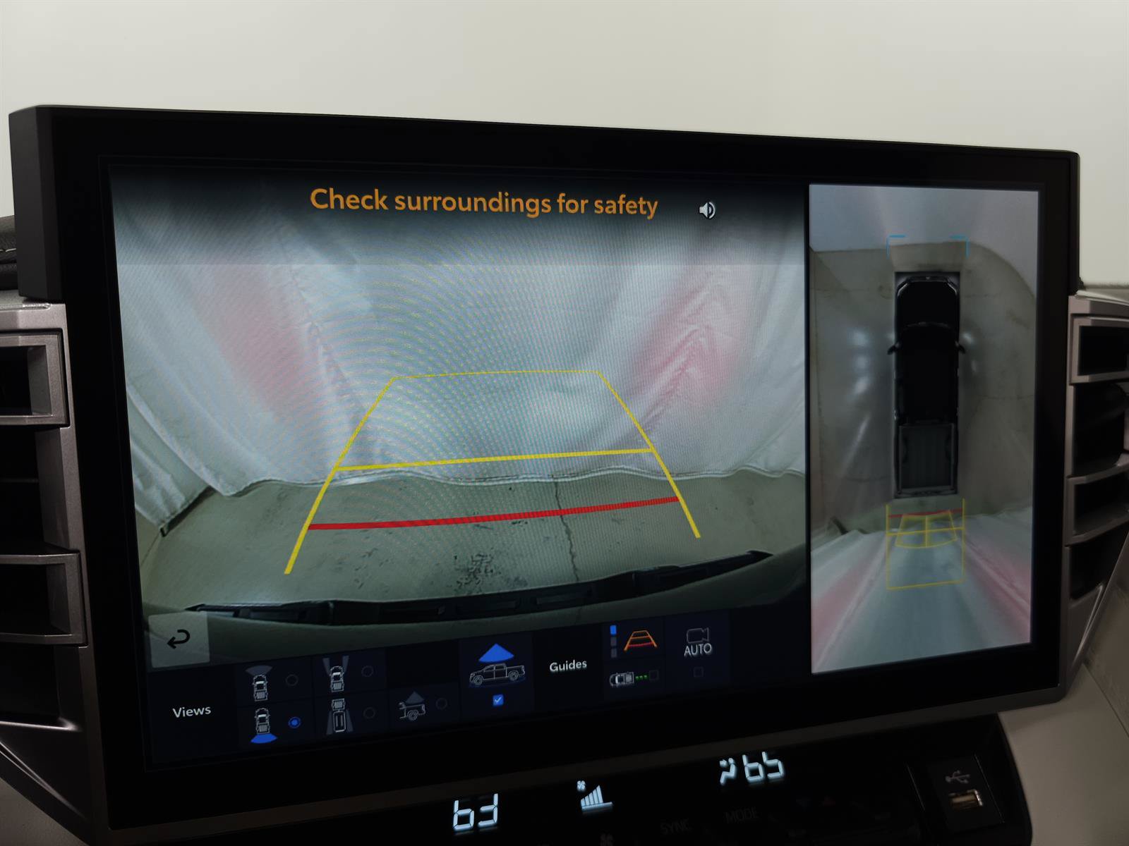 Used 2025 Toyota Tundra Capstone AWD/4WD image 27