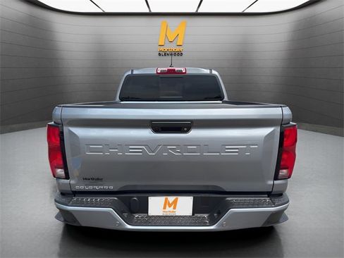 New 2025 Chevrolet Colorado LT w/ LT Convenience Package image 6
